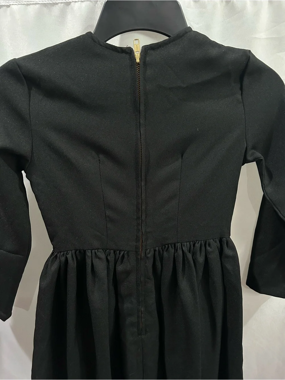 Heritage Costumes black dress Pilgrim/ Ann Hutchinson/Harriet Tubman